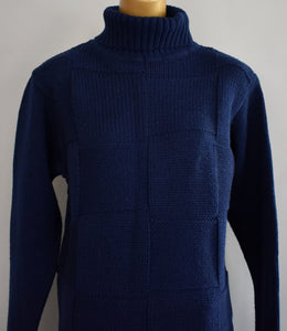 Vintage 70s Campus Turtleneck Sweater Size Medium to Large