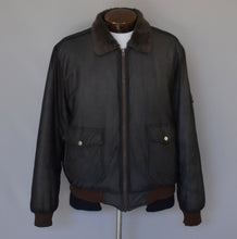 Load image into Gallery viewer, Vintage 70s US Military Bomber Flight Jacket Size Large