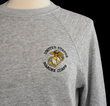 Load image into Gallery viewer, Vintage 50s 60s US Marine Corps Military USMC Raglan Sweatshirt Size Small to Medium