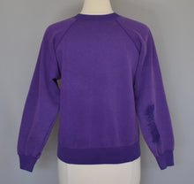 Load image into Gallery viewer, Vintage 80s Purple Blank Raglan Sweatshirt Size Small to Medium
