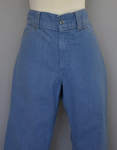 Load image into Gallery viewer, Vintage 70s Light Blue Soft Denim Boot Cut Jeans Size 34 x 27 1/4
