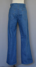 Load image into Gallery viewer, Vintage 70s Blueberry Soft Denim Boot Cut Jeans Size 34 x 29 3/4