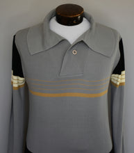 Load image into Gallery viewer, Vintage 70s Striped Johnny Collar Shirt Size Medium to Large