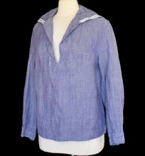 Load image into Gallery viewer, Vintage 60s French Marine Nationale Medium Wash Denim Popover Shirt Size Medium to Large