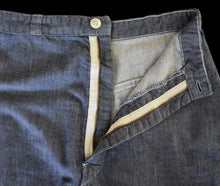 Load image into Gallery viewer, Vintage 70s Dark Wash Cutoff Denim Shorts Size XS