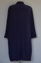 Load image into Gallery viewer, Vintage 80s Navy Blue Silk Overcoat Size Medium Large XL