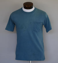 Load image into Gallery viewer, Vintage 60s Towncraft Blue Mens Pocket Tee Size Small to Medium