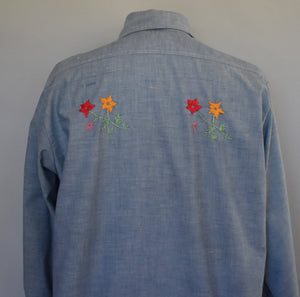 Vintage 70s Floral Embroidered Chambray Shirt Size Large to XL