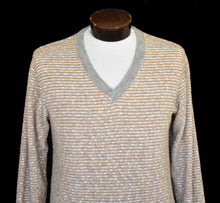Load image into Gallery viewer, Vintage 70s Terry Cloth Long Sleeve Shirt Size Medium to Large