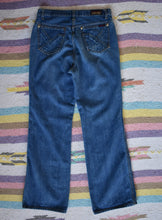 Load image into Gallery viewer, Vintage 70s Brittania Medium Wash Heavy Denim Jeans Size 31 x 31