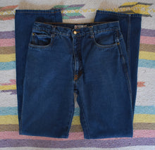 Load image into Gallery viewer, Vintage 70s Brittania Dark Wash Heavy Denim Jeans Size 31.5 x 34